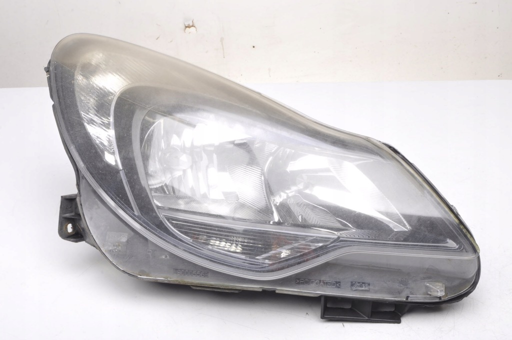 фото №1, Opel corsa d лампа правая передняя правый перед 13385435 uk