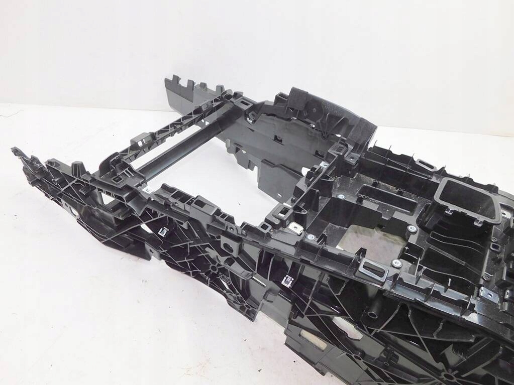 фото №7, Bmw x5 f15 x6 f16 m50d 15r підлокітник 9252117