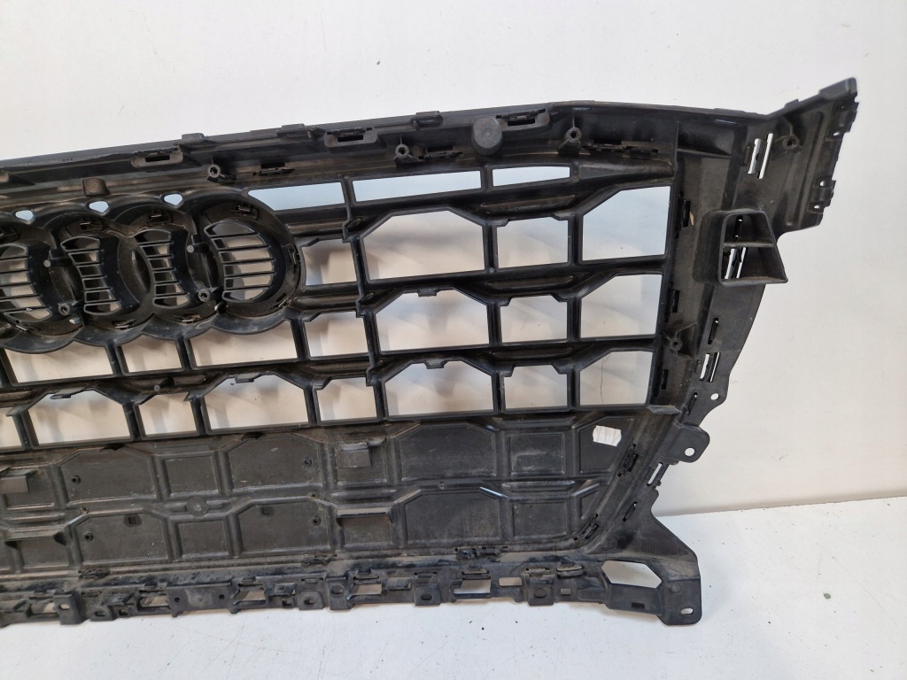 Купить Audi q2 81a 20- fl sline s line чёрный решётка радиатора решётка радиатора бампера 81a853651