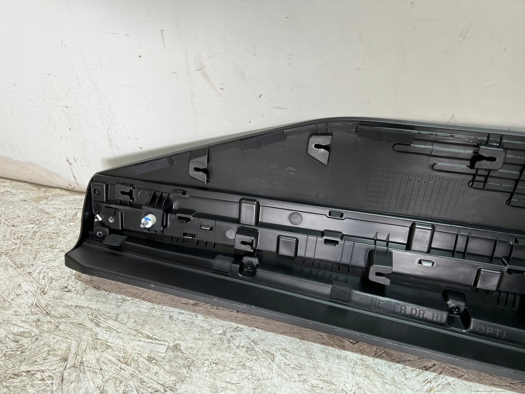 фото №5, Молдинг дверь дверная правая перед hyundai ioniq 5