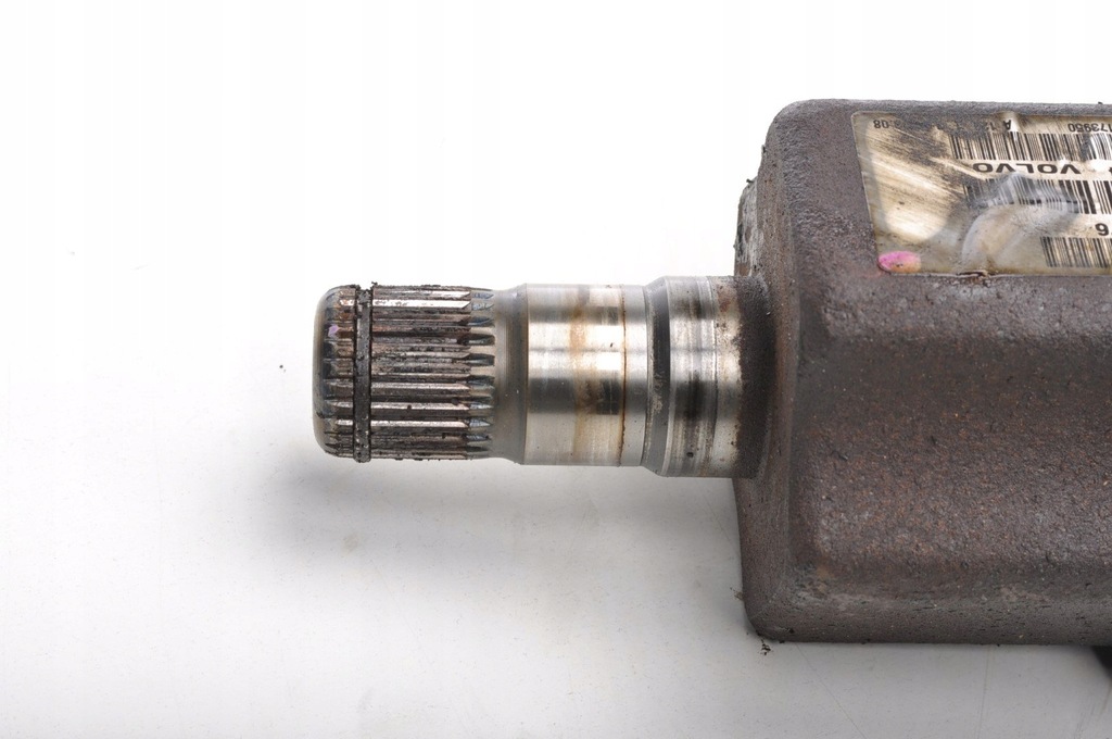 фото №6, Volvo v50 c70 ii 2.4 d5 приводной вал левая короткий 30787776