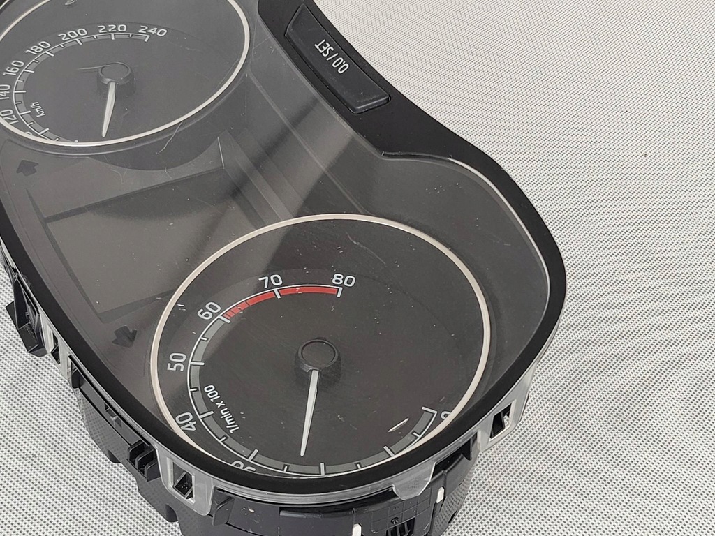 фото №5, Skoda fabia iii 2018 прилади, прилади