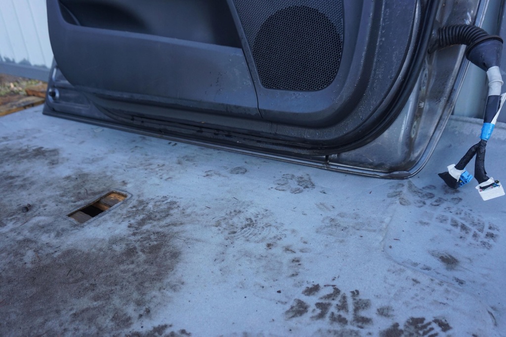 фото №11, Toyota auris i e15 дверь левая передние 1g3 серые 2009rok стекло