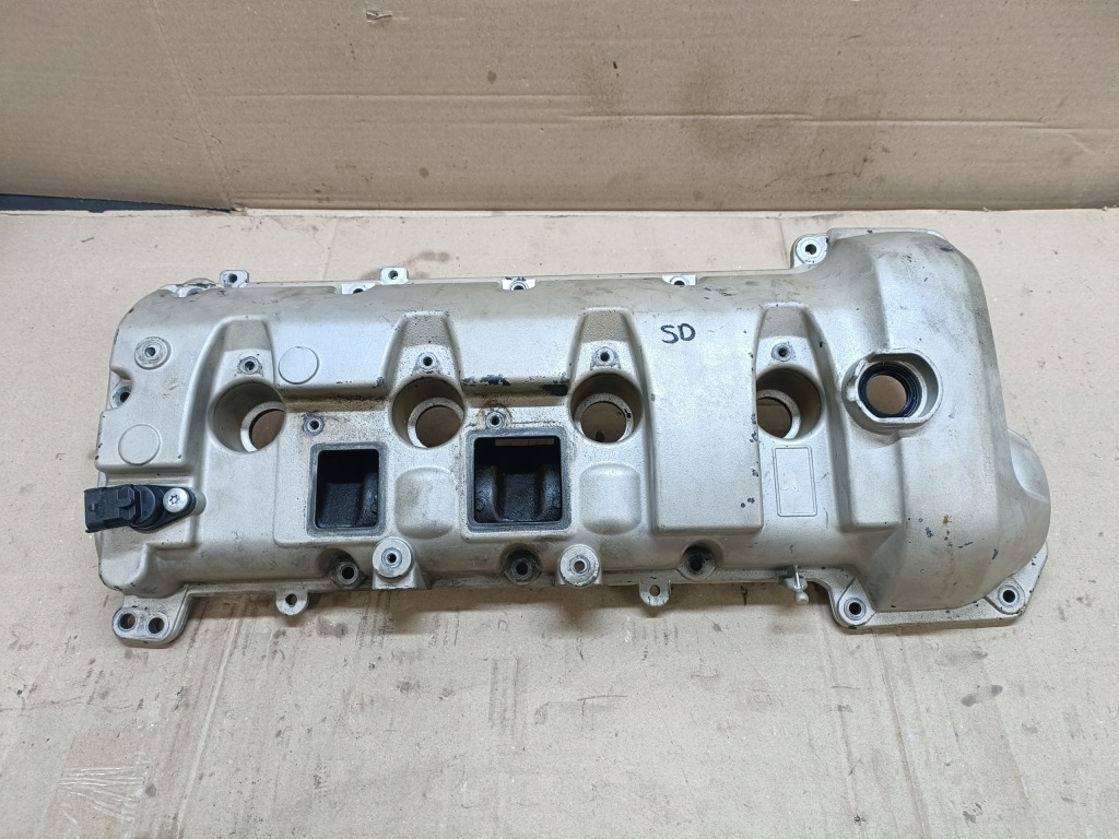 фото №1, Porsche panamera 970 4s 09-13 4.8 v8 права кришка клапанів 94810513520