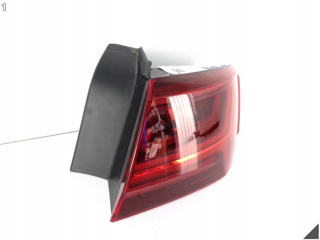 фото №2, Audi a6 s6 c7 4g0 lift 14-18 седан matrix led лампа w крила r