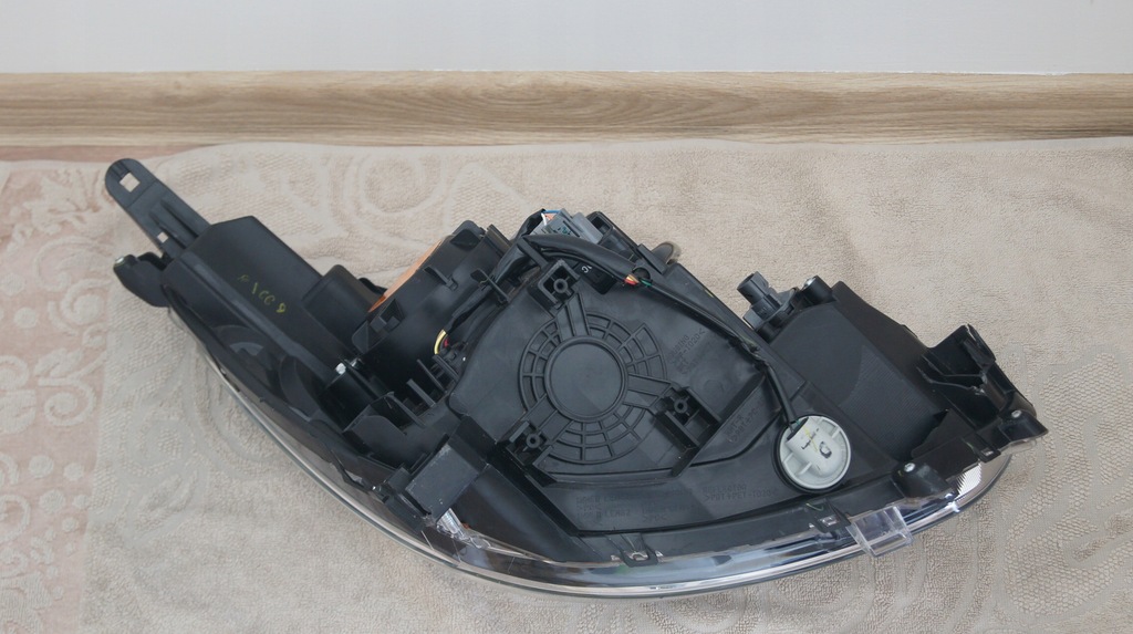 фото №9, Ксенон space star ii ліва europa