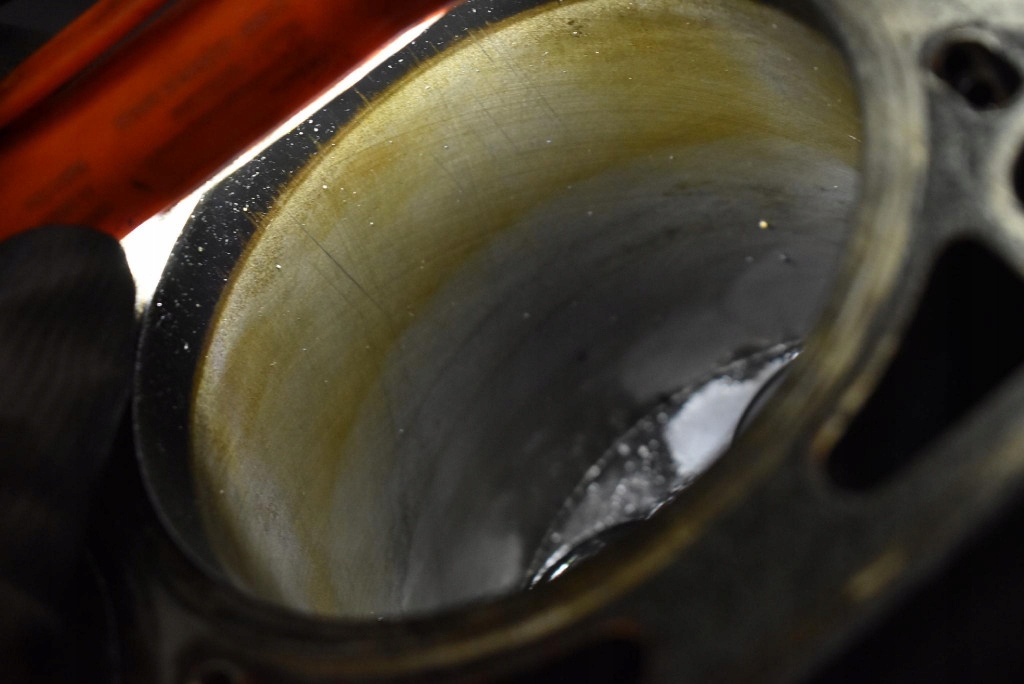 Блок низ  двигуна wał 6110110501 mercedes c-klasa w203 2.2 cdi 122 km 00-04 Київ