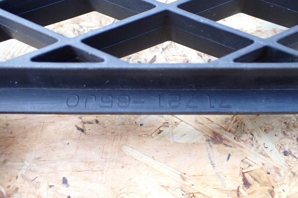 фото №11, Suzuki grand vitara ii lift 09- решітка нижня бампера передній 71721-65j0