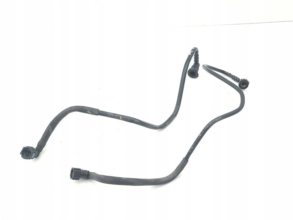 Купити Opel antara 2012 шланг паливний