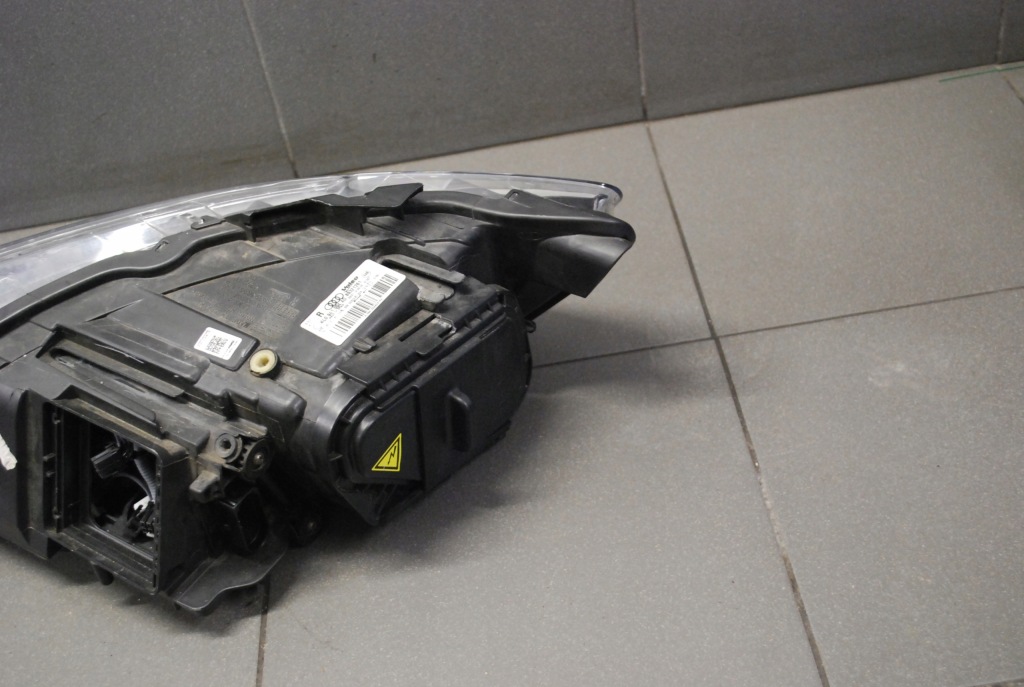 Фара led правый перед поворотная audi q7 4l0941004ad Доставка