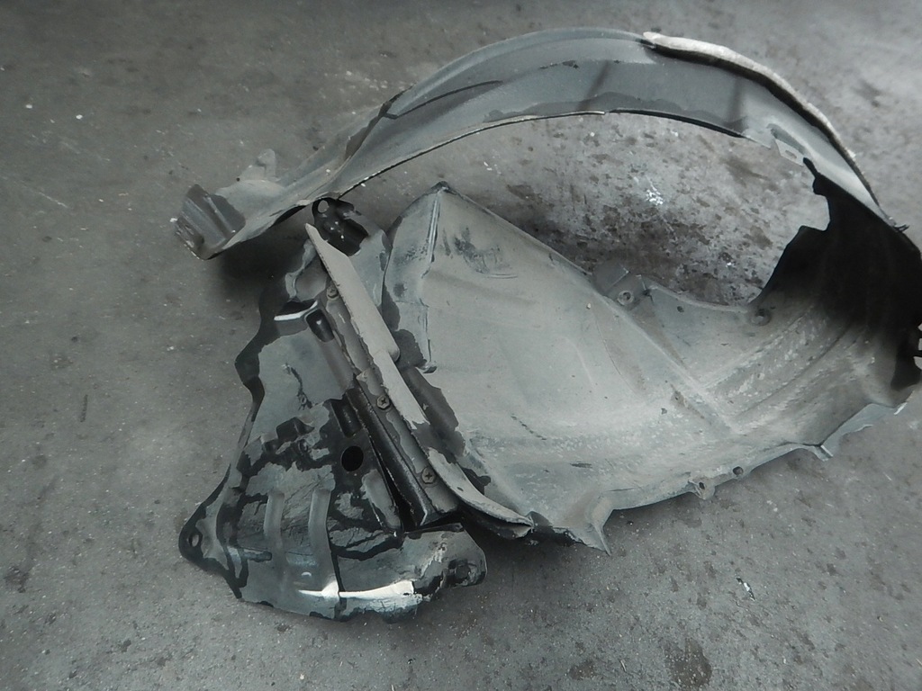 фото №13, Підкрилок правий перед toyota prius plus lift