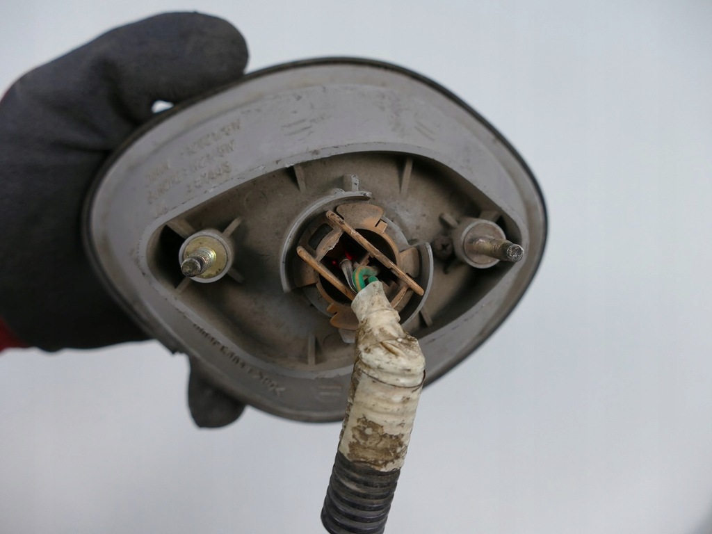 фото №8, Lexus gs300 gs 300 ii лампа w крышка левый задняя