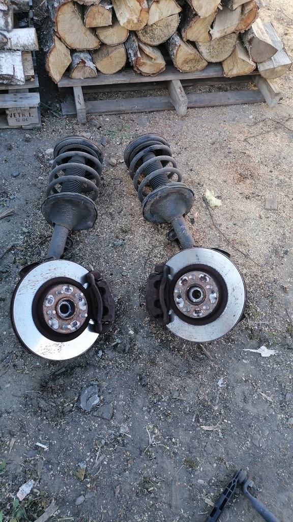 фото №1, Амортизационная стойка поворотный кулак правый перед santa fe il 2.7