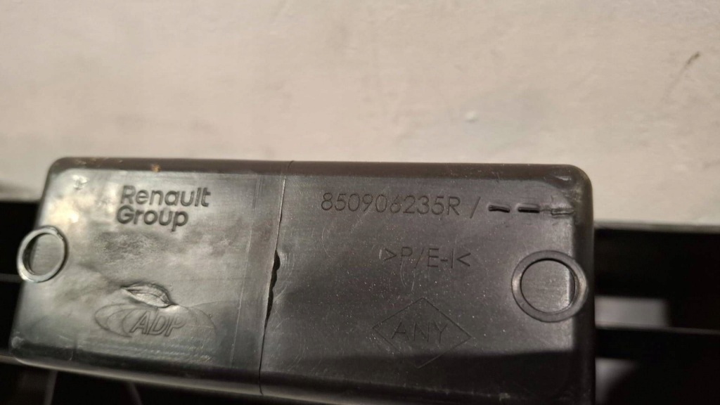 фото №7, Балка бампера задняя 850906235r dacia duster iii 2024-