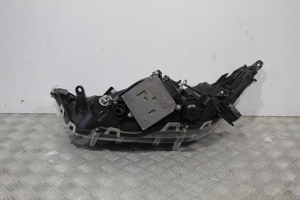 фото №5, Лампы перед передние toyota rav4 v 5