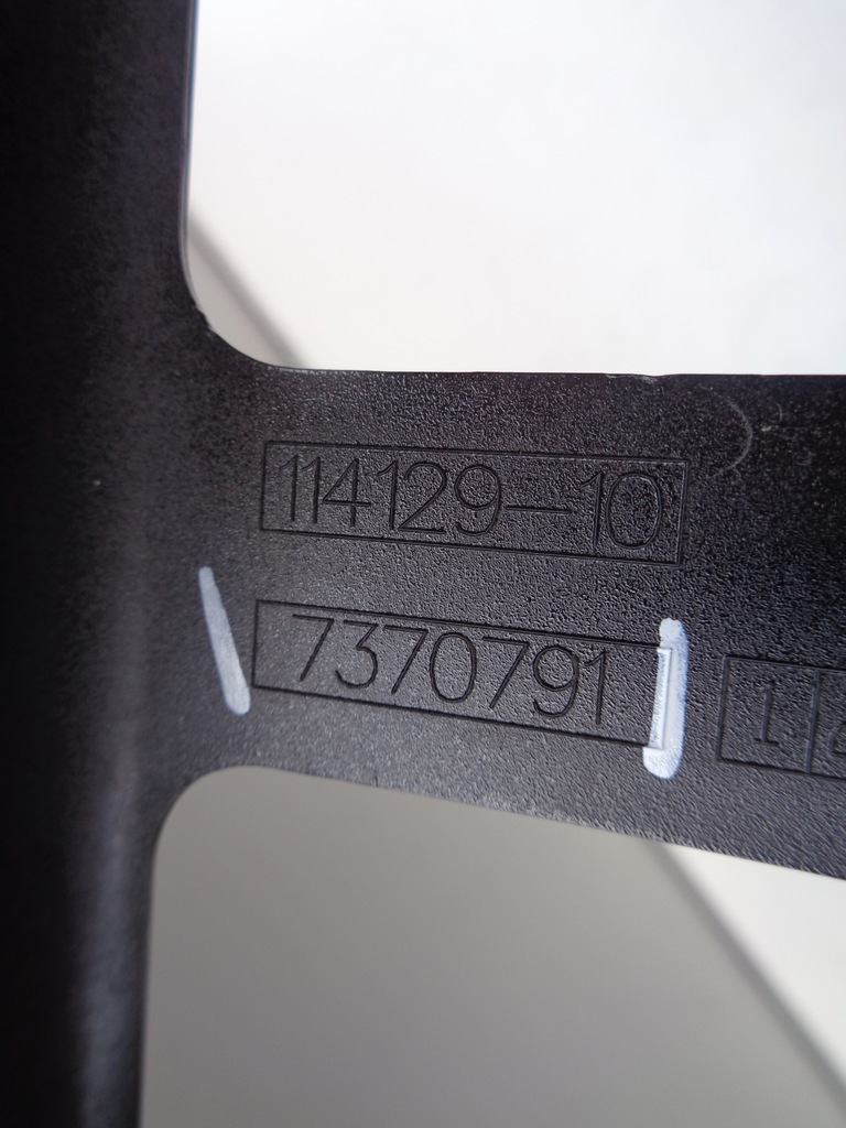 фото №8, Бампер передній mini clubman f54 nr 24794