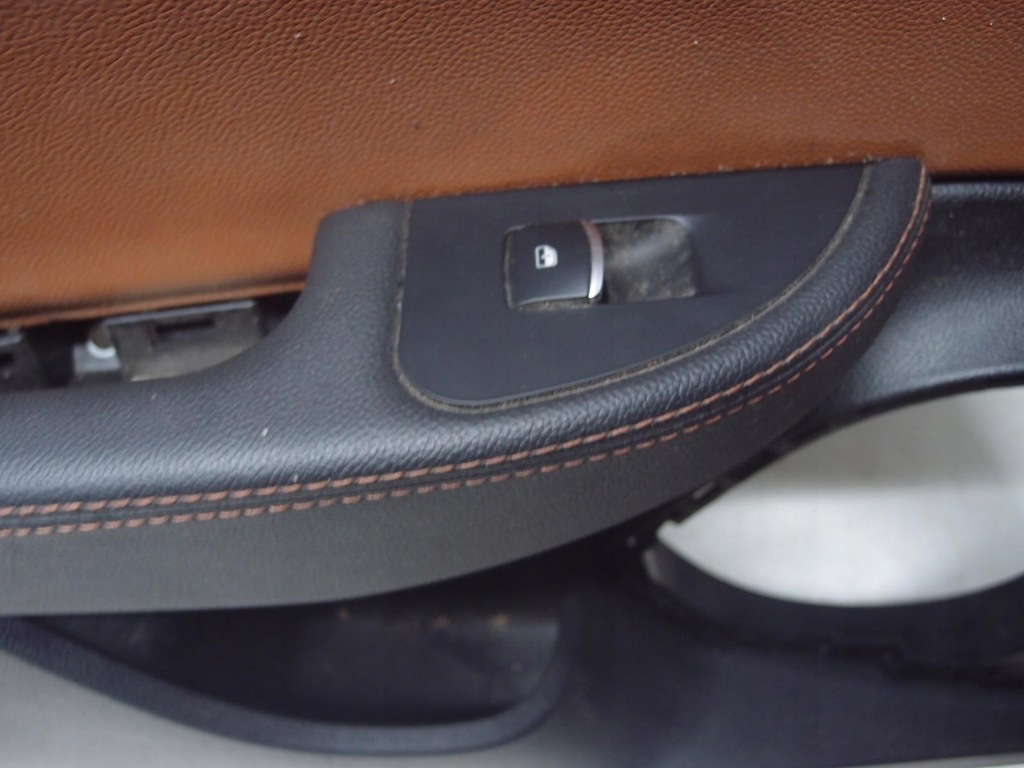 фото №5, Оббивка двері лівий задня alfa romeo giulia