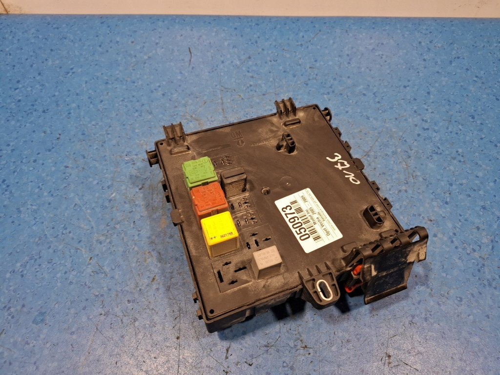 фото №1, Opel vectra c lift модуль bsi 13205777