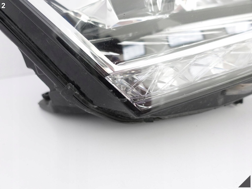 Skoda fabia 3 рестайлинг  6v1 18-21 full led фара европа  r Доставка