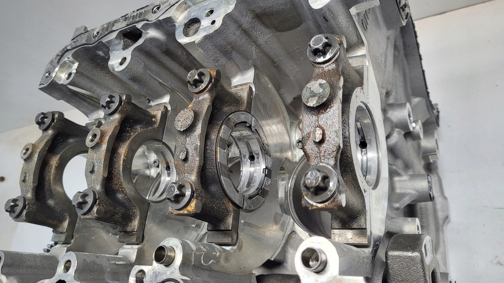 фото №9, Bmw 1.5t f39 f40 b38a15a блок двигателя вал баланс