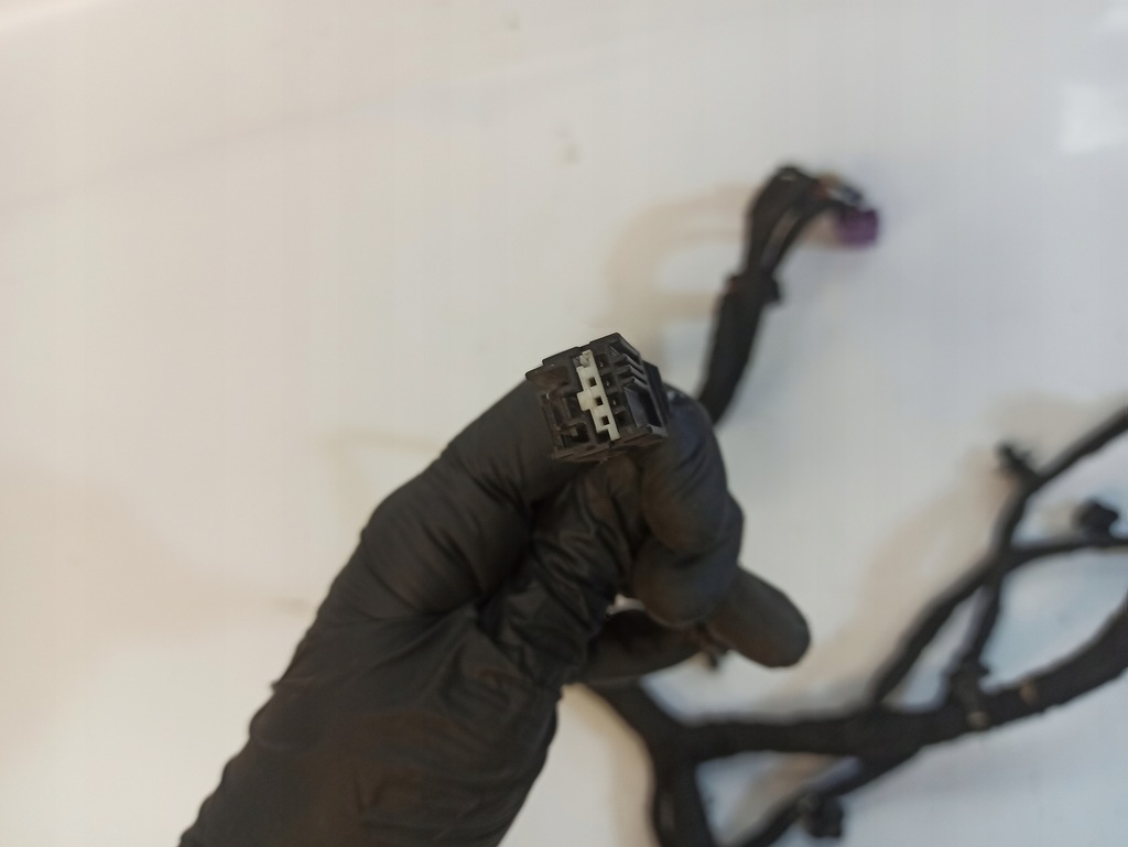 фото №9, Chrysler voyager жгут дверь левый перед p68228617af