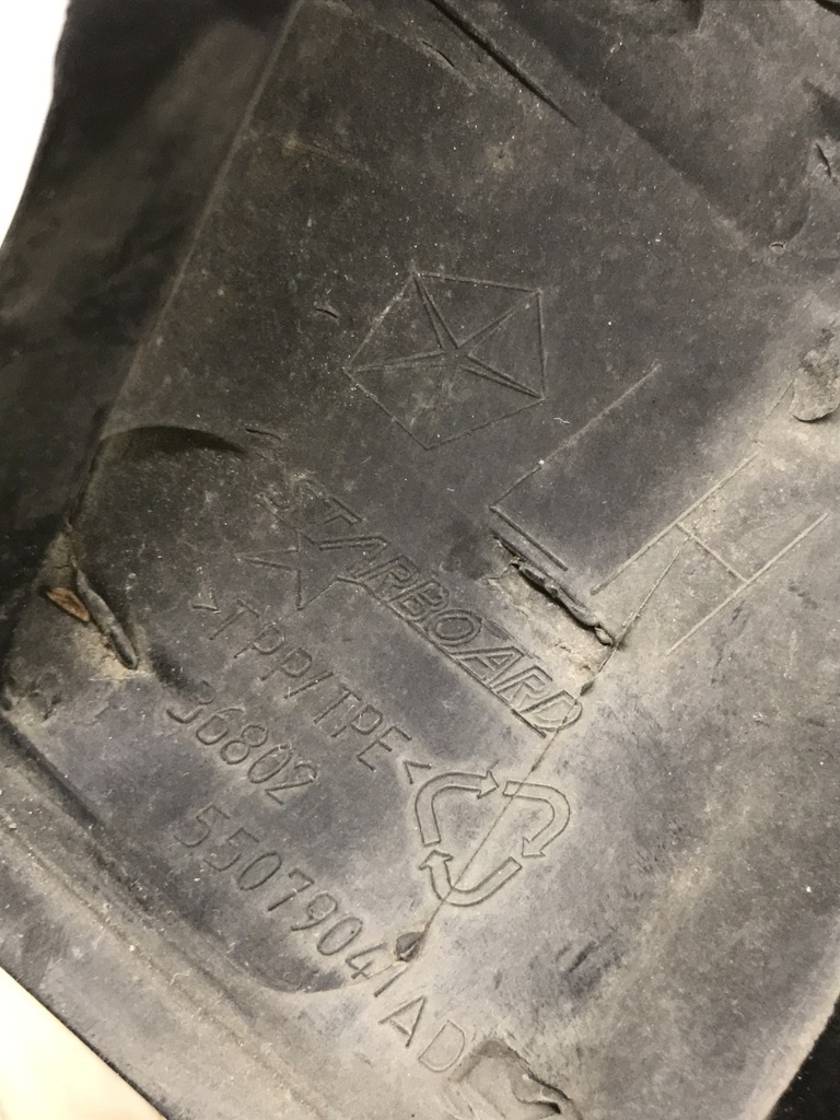 фото №11, Dodge nitro молдинг стекло перед левая лобовое