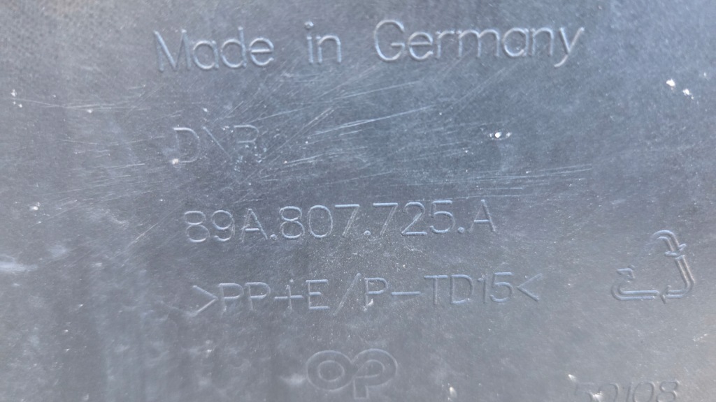 Audi q4 e-tron 89a 21- бампер перед передній 89a807725a Ціна