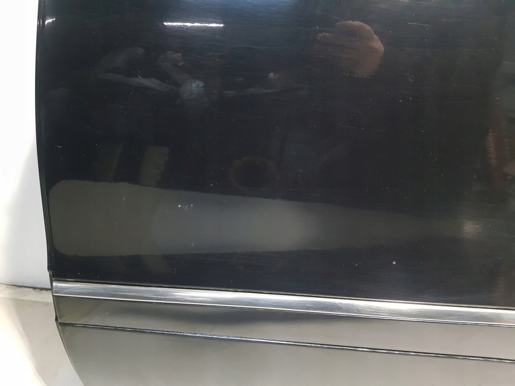 Двері лівий задній mercedes ml w164 c197 197 Недорого