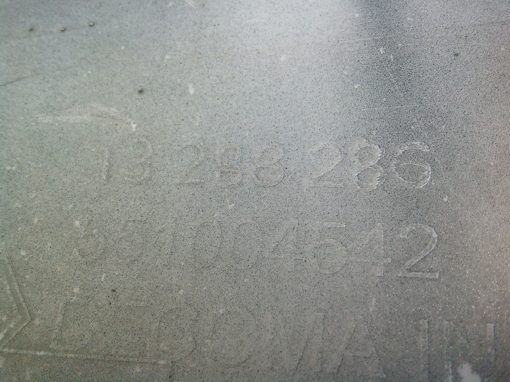 Opel insignia a бампер перед z22c ксенон pdc sprysk 13288286 Зі Шроту