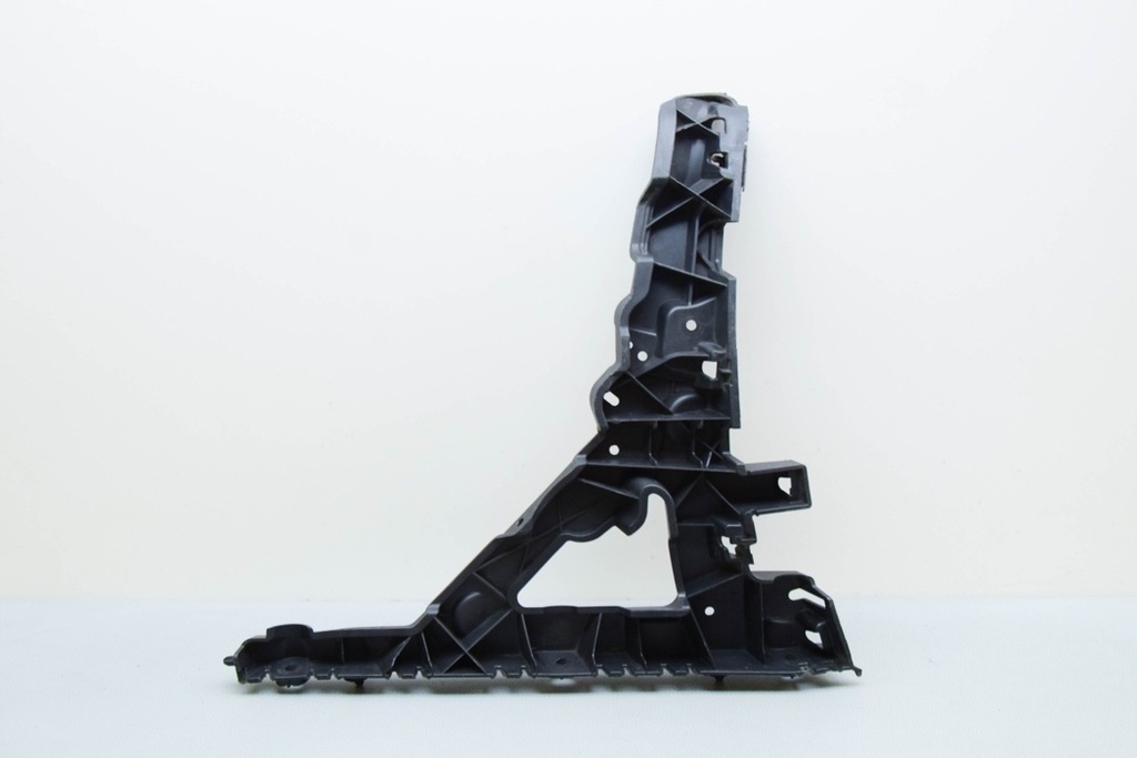 фото №9, Левый направляющая заднего бампера land rover range rover velar l560