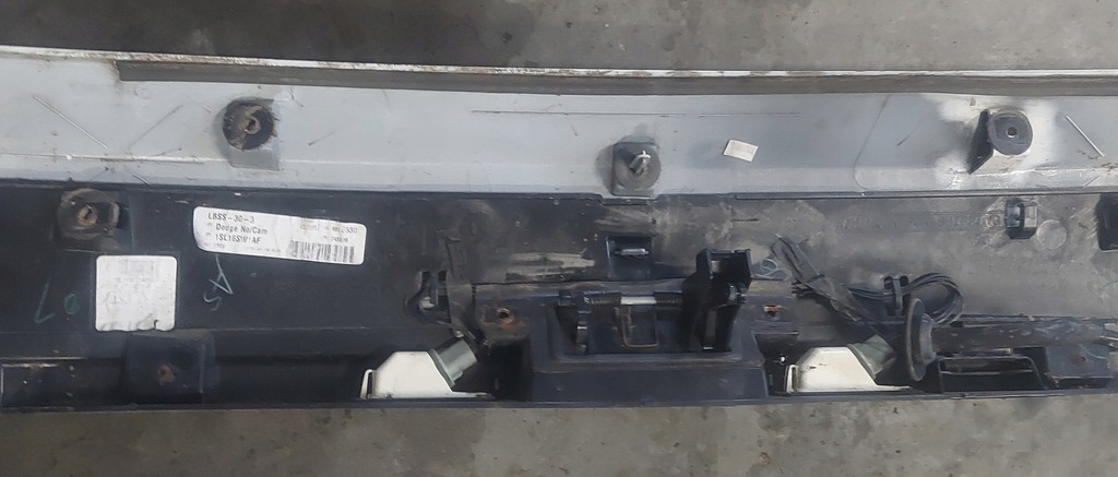 фото №7, Dodge grand caravan 11-20r накладка молдинг кришки задня