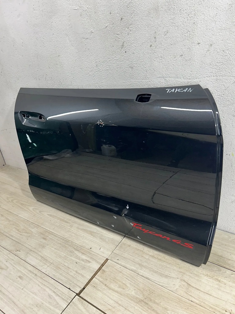 фото №6, Porsche taycan 9j1 2020 дверь