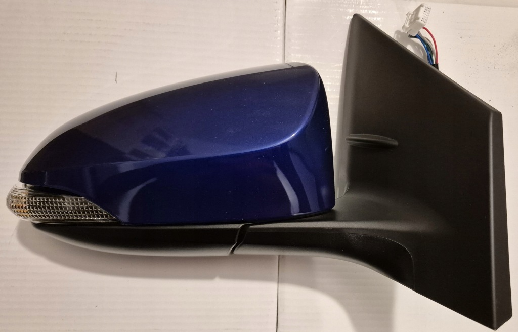 фото №1, Toyota auris e18 зеркало правое 7 pin 8w7