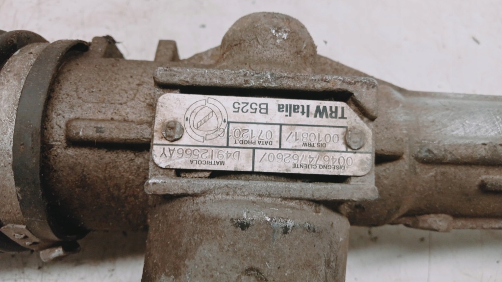 Рейка рульова трансмісія кермова fiat punto 2 37502371 європа гарний стан Зі Шроту