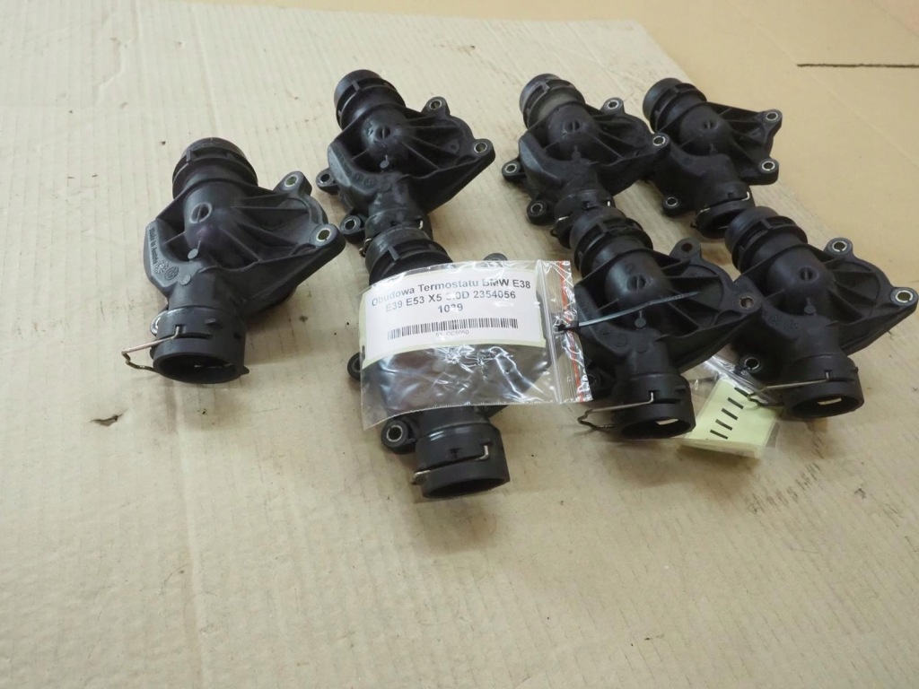 фото №8, Корпус термостата bmw e38 e39 e53 x5 3.0d 2354056