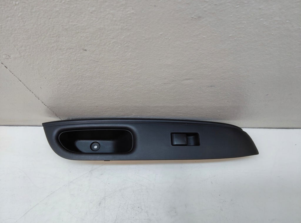 фото №1, Nissan note e12 панель переключатель окон правый перед