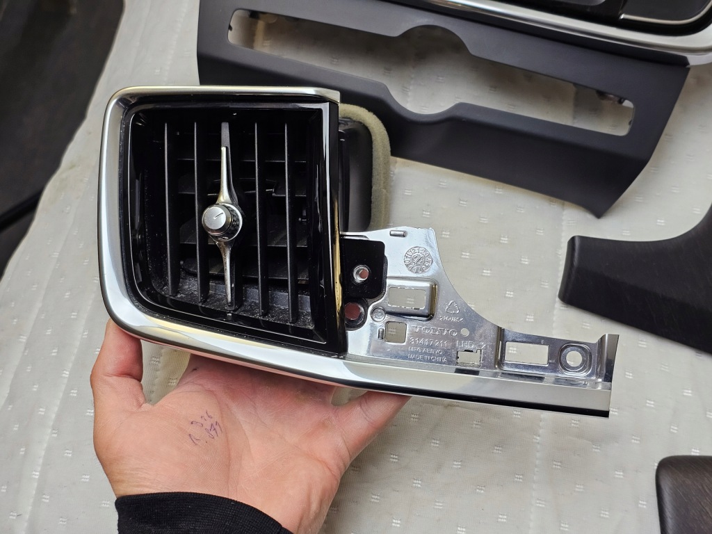 фото №7, Захист молдинг dekor консолі панелі решітка обдув volvo v90 s90 ii drewno