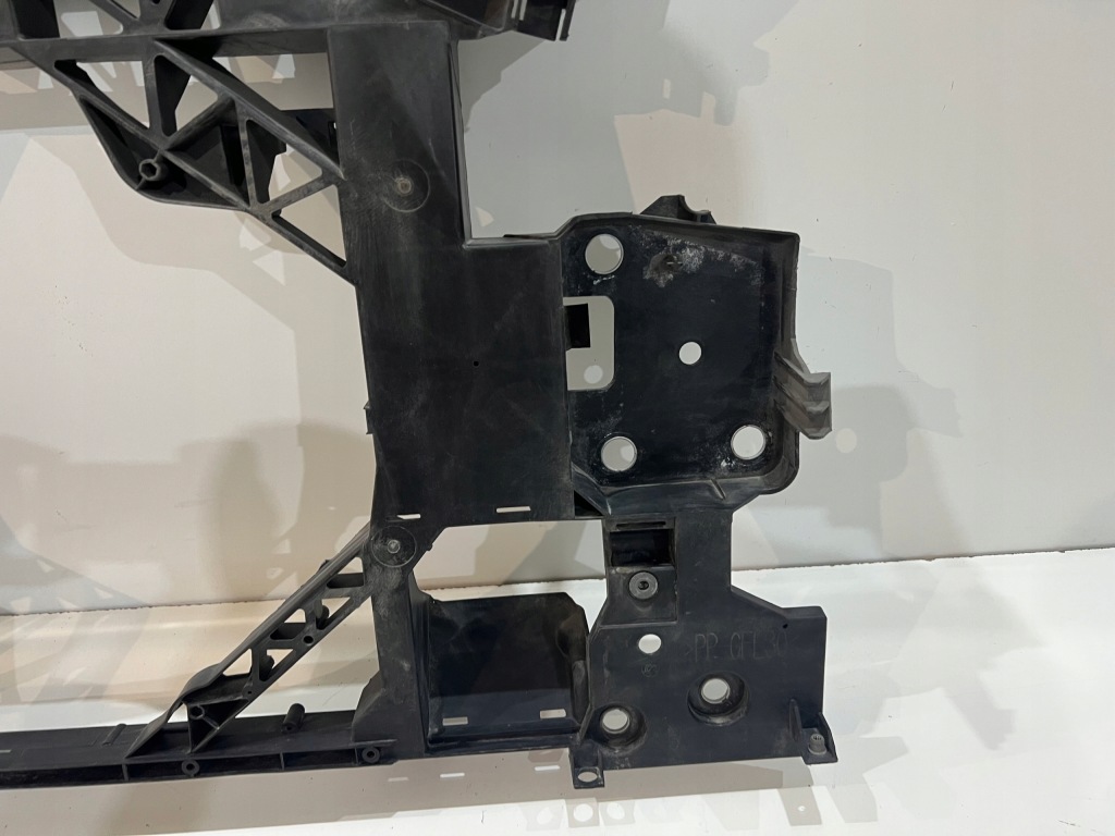 фото №6, Pas передний усилитель renault scenic iii 3 09-13