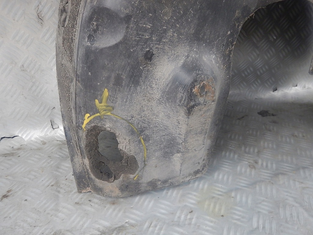 фото №4, Volvo v70 ii lift левая подкрылок задние задняя