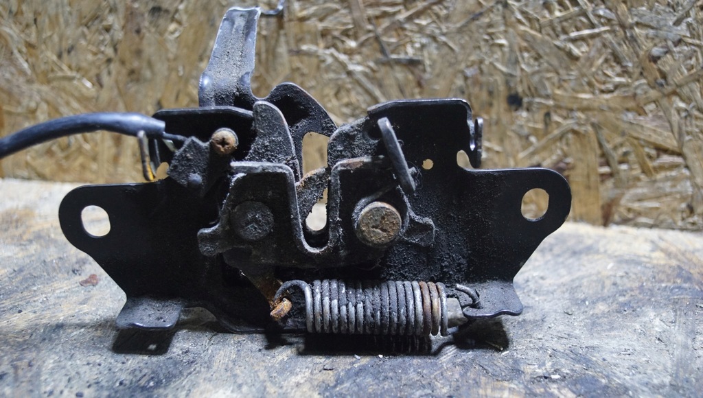 фото №4, Mazda cx-5 засов замок капот перед