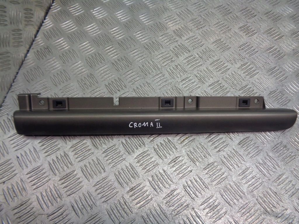 фото №1, Молдинг декоративна панелі fiat croma ii