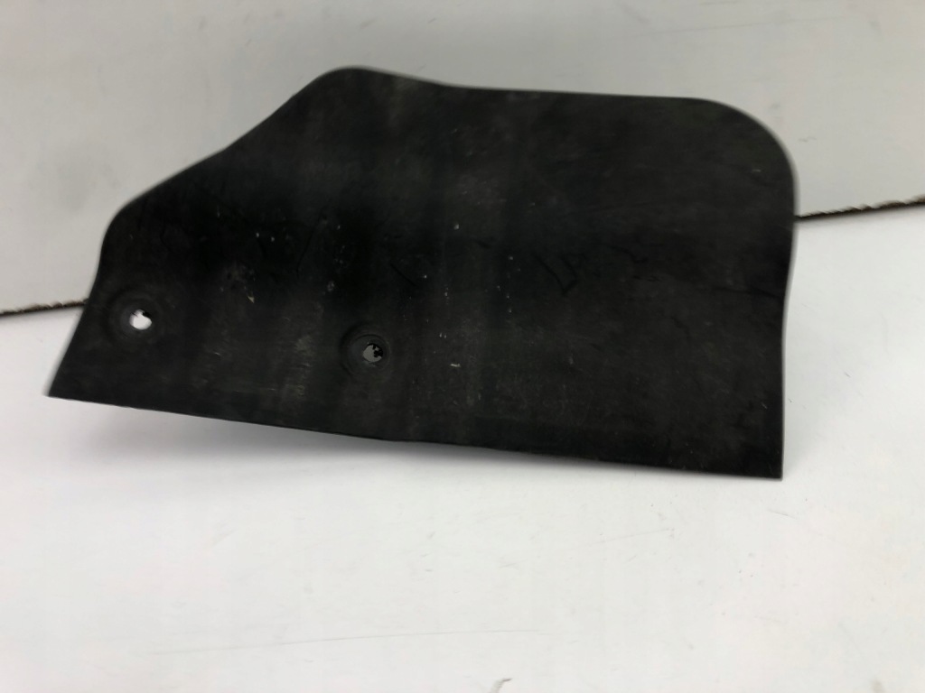 фото №1, Vw jetta накладка бризковик 5c6854856