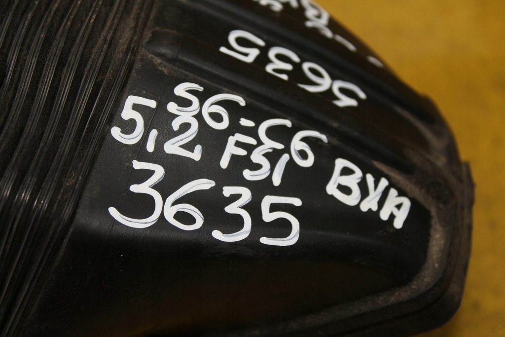 фото №8, Труба воздухозаборник воздуха s6 c6 07l129739