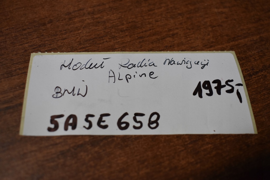 Идеальное  радио навигация alpine siriusxm bmw 1 9 в Украине