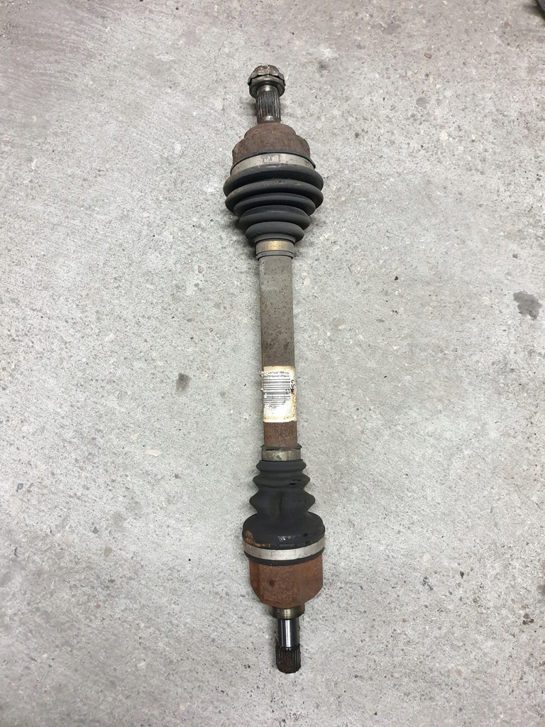 фото №1, Peugeot 207 rc 1,6thp 174km приводной вал левая