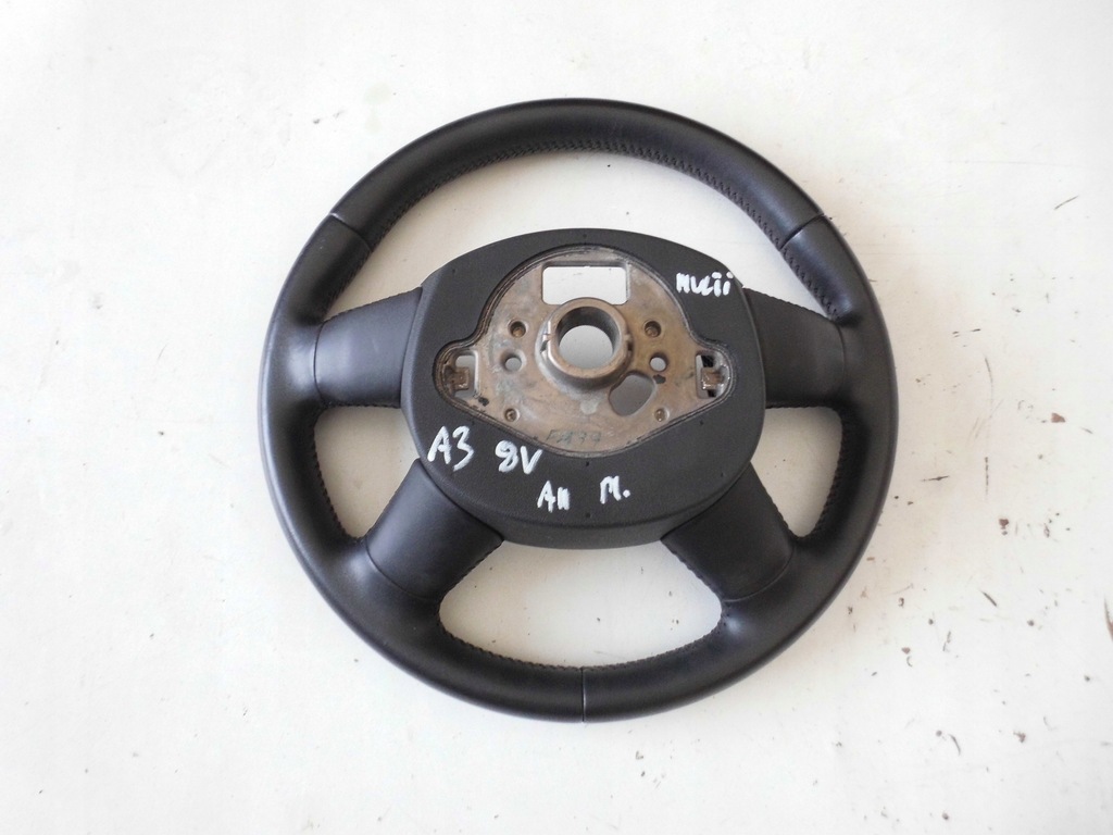 фото №10, Воздуховод audi a3 8v q3 8u кожа мультифункция