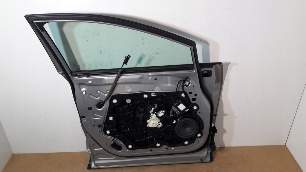 фото №13, Ford puma mk2 / 2022 двері передні ліва t249