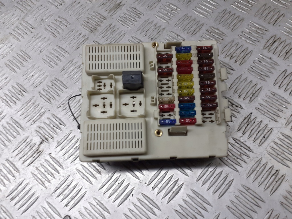 фото №1, Коробка запобіжників transit connect 7t1t14a073b