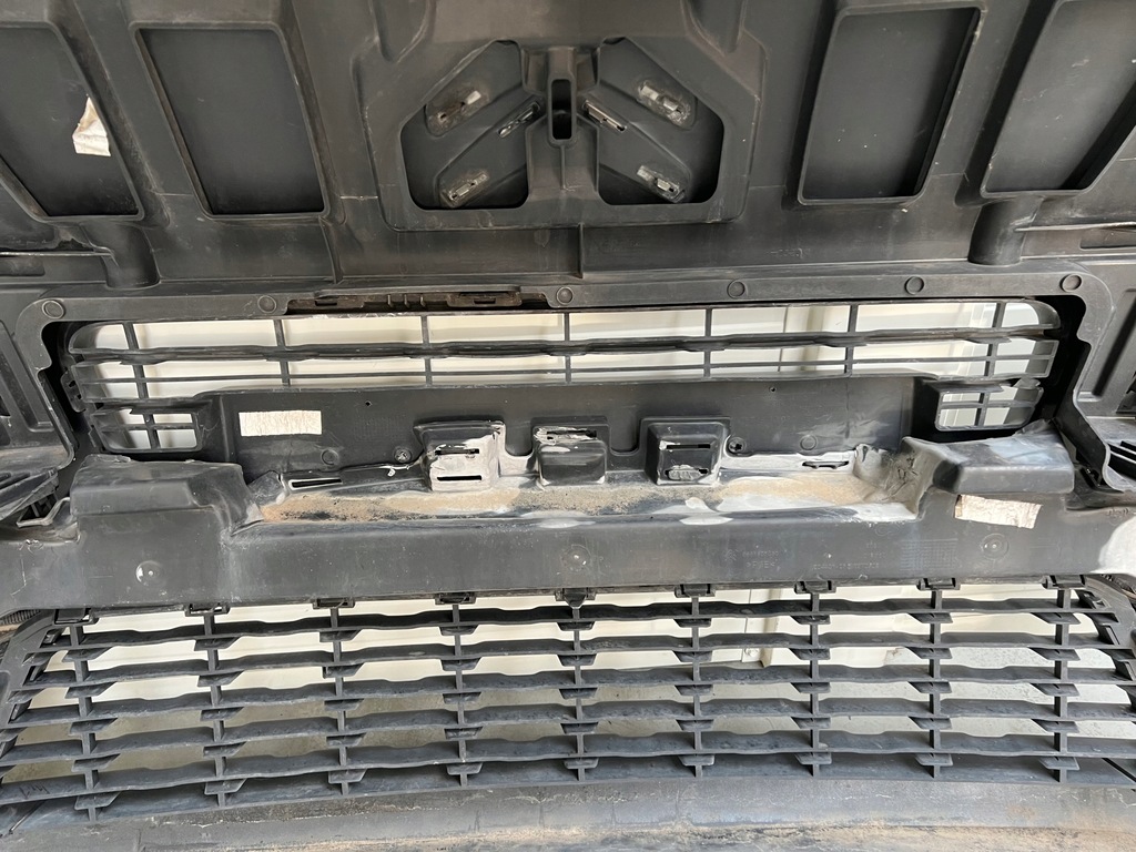 фото №13, Бампер передний citroen c3 picasso