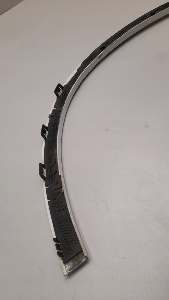 фото №8, Молдинг крыла правый перед mercedes glc w254 a2548803402